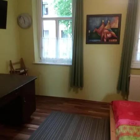 아파트 Allsaitig Klang- Und Seminarzentrum